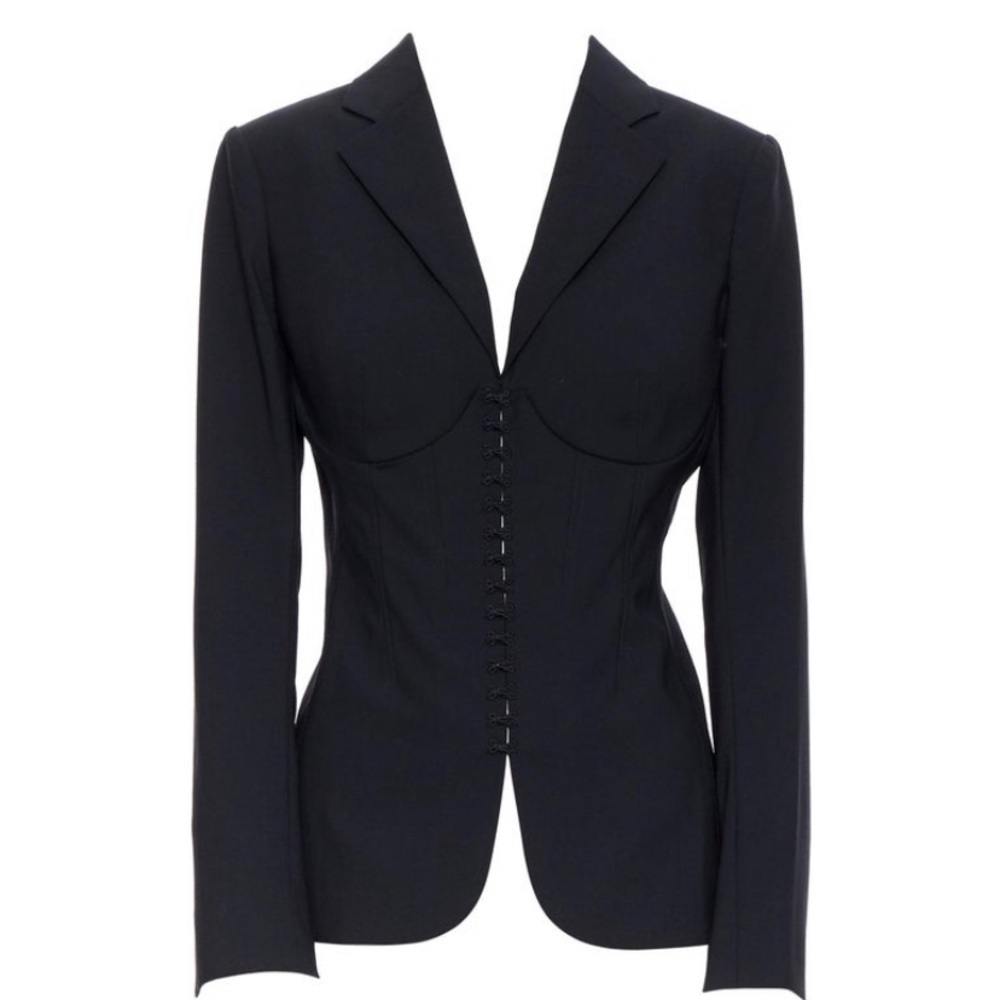 La Perla SS17 runway corset blazer